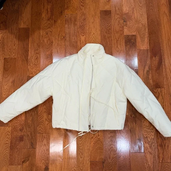 Le Lis Light Cream Puffer Jacket - Picture 3 of 7